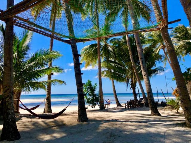 Apo Diver Beach Resort San Juan  Kültér fotó