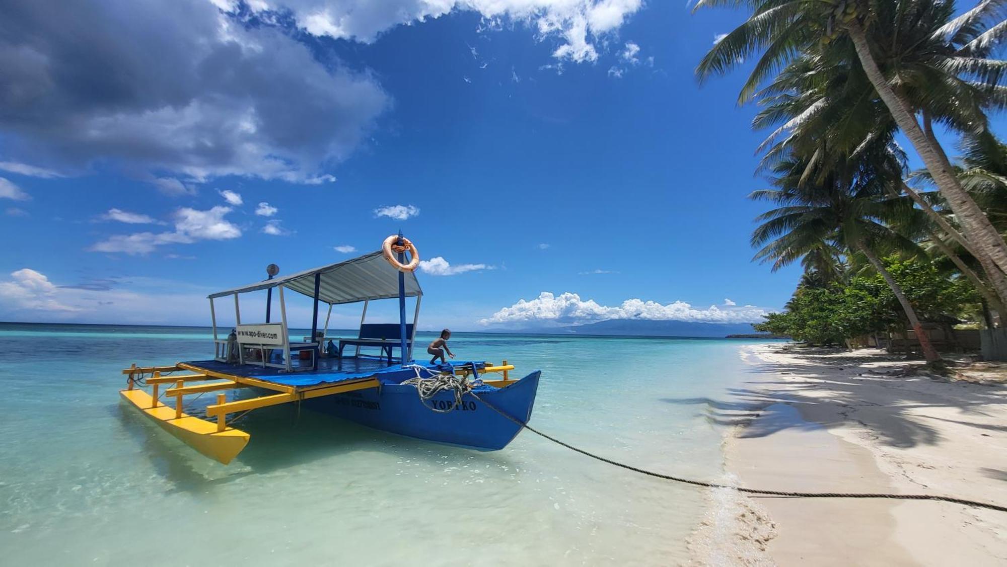 Apo Diver Beach Resort San Juan  Kültér fotó