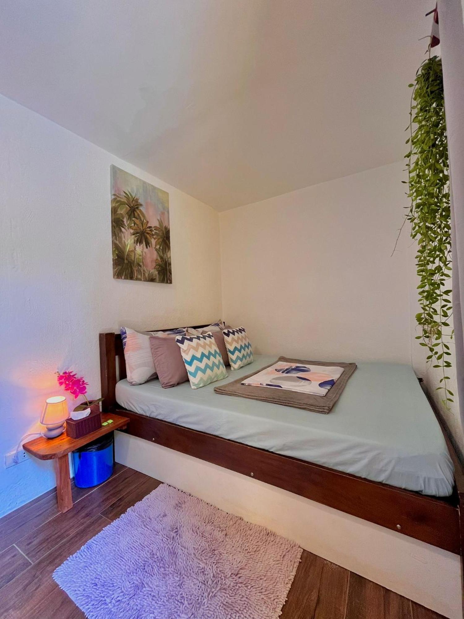 Apo Diver Beach Resort San Juan  Kültér fotó